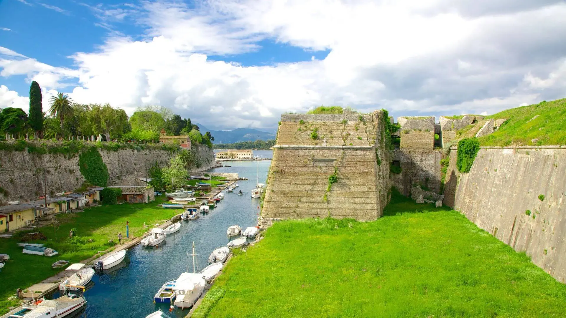 Corfu Town Sightseeing