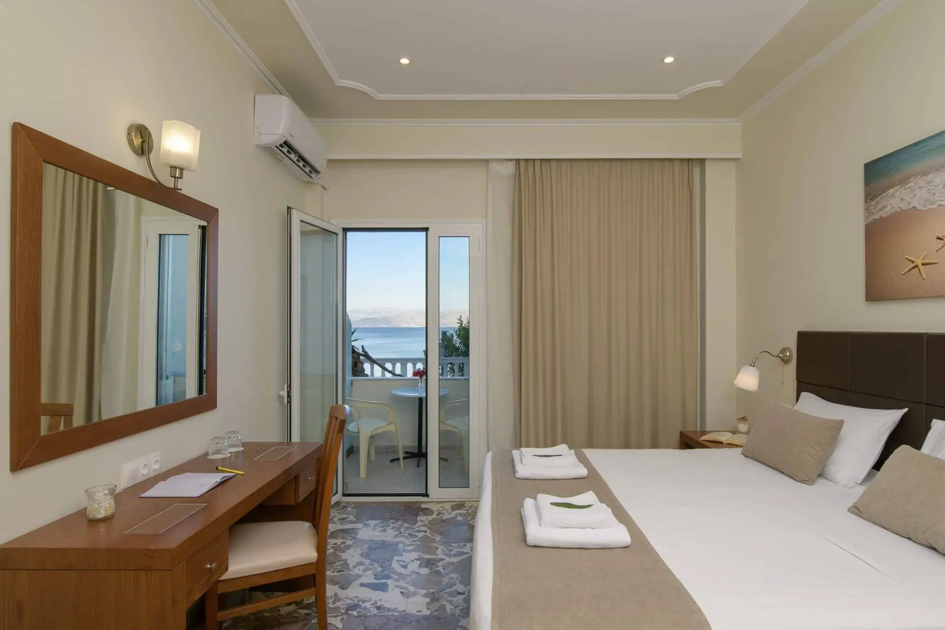 Ground Floor Room at Hotel Kaiser Bridge